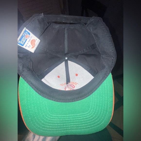 REAL NFL vintage throwback SnapBack with the green bill - Picture 4 of 5